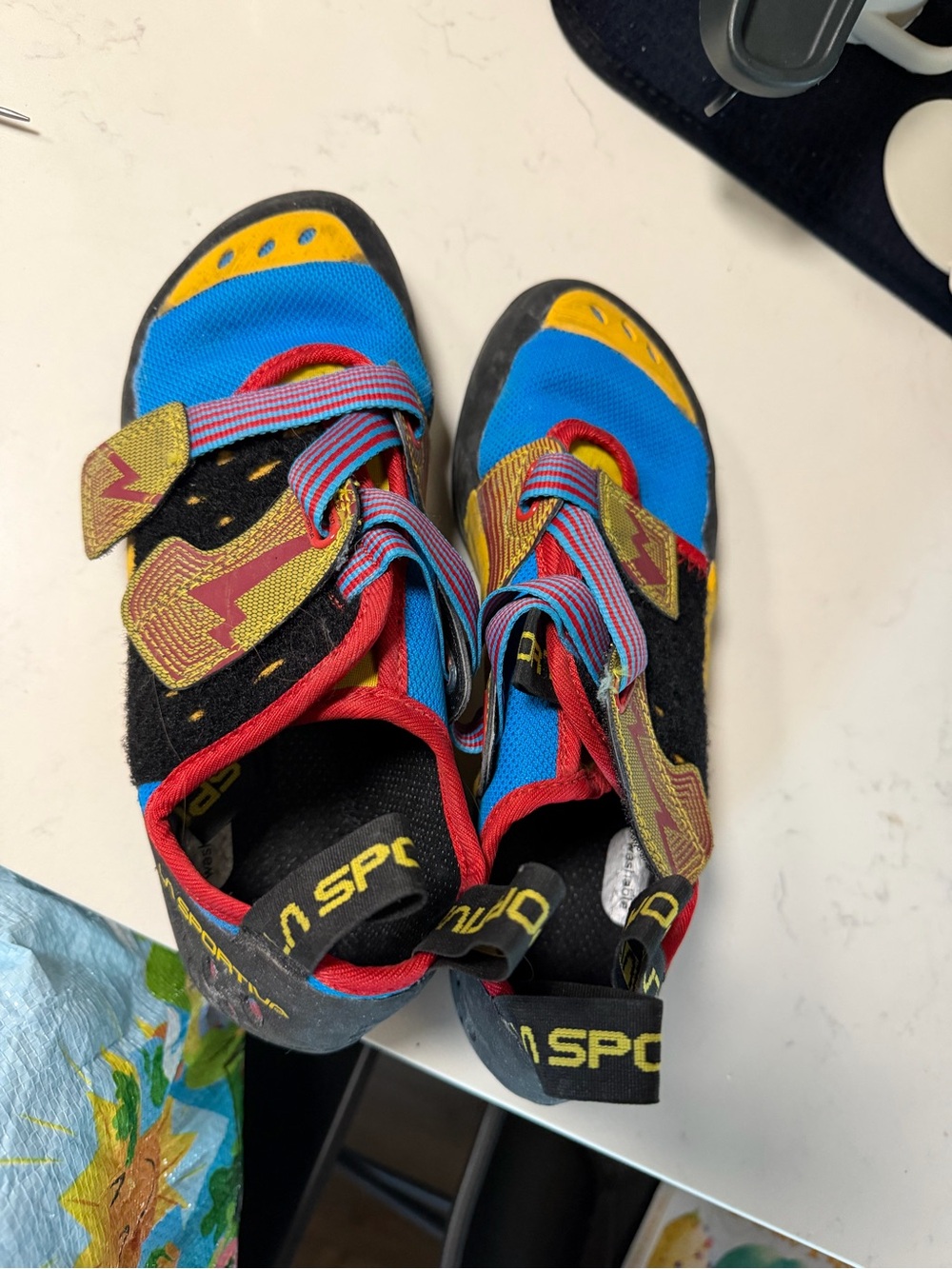 La Sportiva mens Multicolor Climbing Shoes - Blue/Yellow/Red 41.5 oxygym